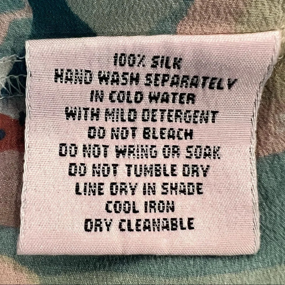 Fleurette 100% Silk Tunic. Size Medium. - Picture 8 of 10